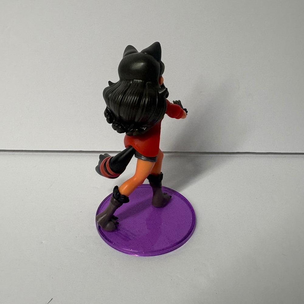 Ultima Aphmau MeeMeows Mystery Figure Wolf Girl Collectible Bonkers Toy Co 2024 - Picture 4 of 8